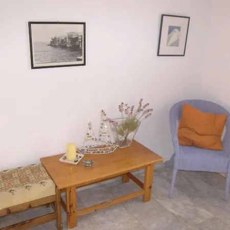 Ostria Guest house *